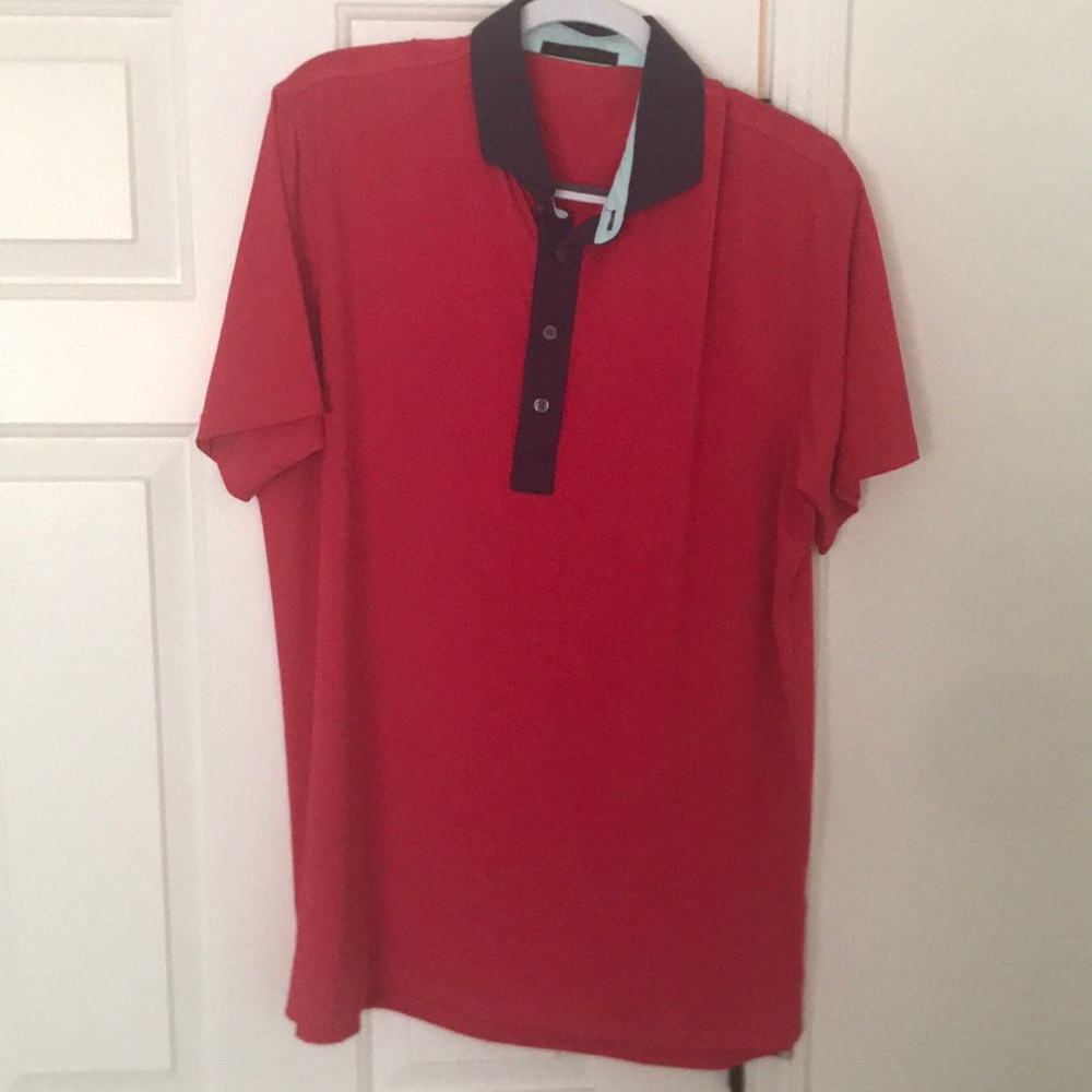 Large Greyson Pink w/navy color. New W/O Tags. Never Worn